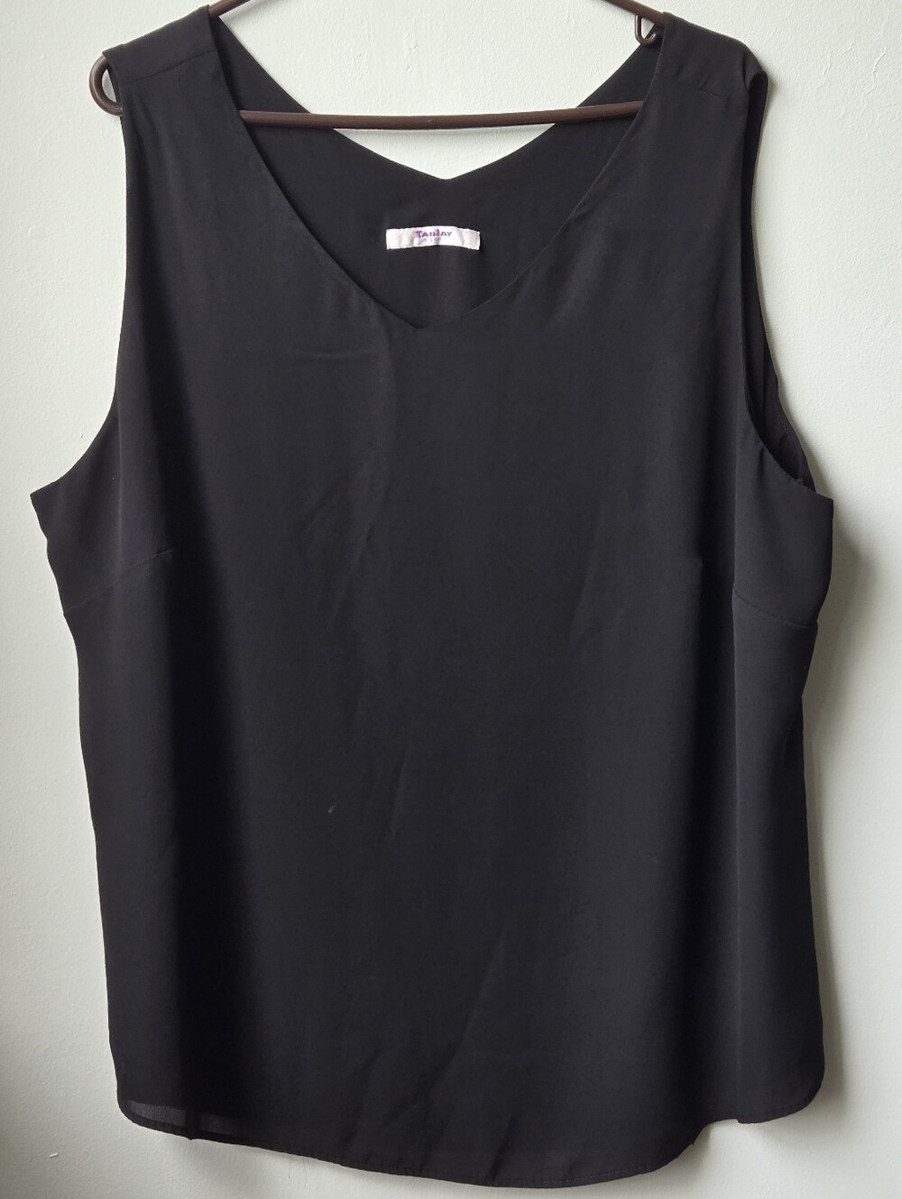 Talbots Top Black 3X V-Neck XXXL Sleeveless Lined Minimalist Lightweight